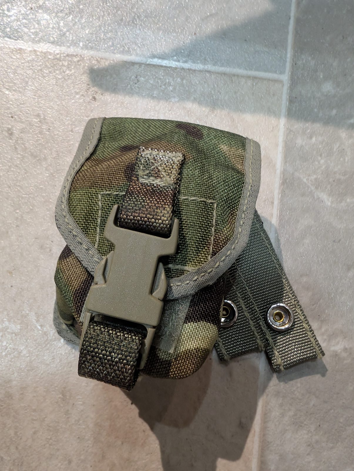 British Army Osprey MK IV MTP Grenade Pouch MOLLE Genuine Issue Surplus AP