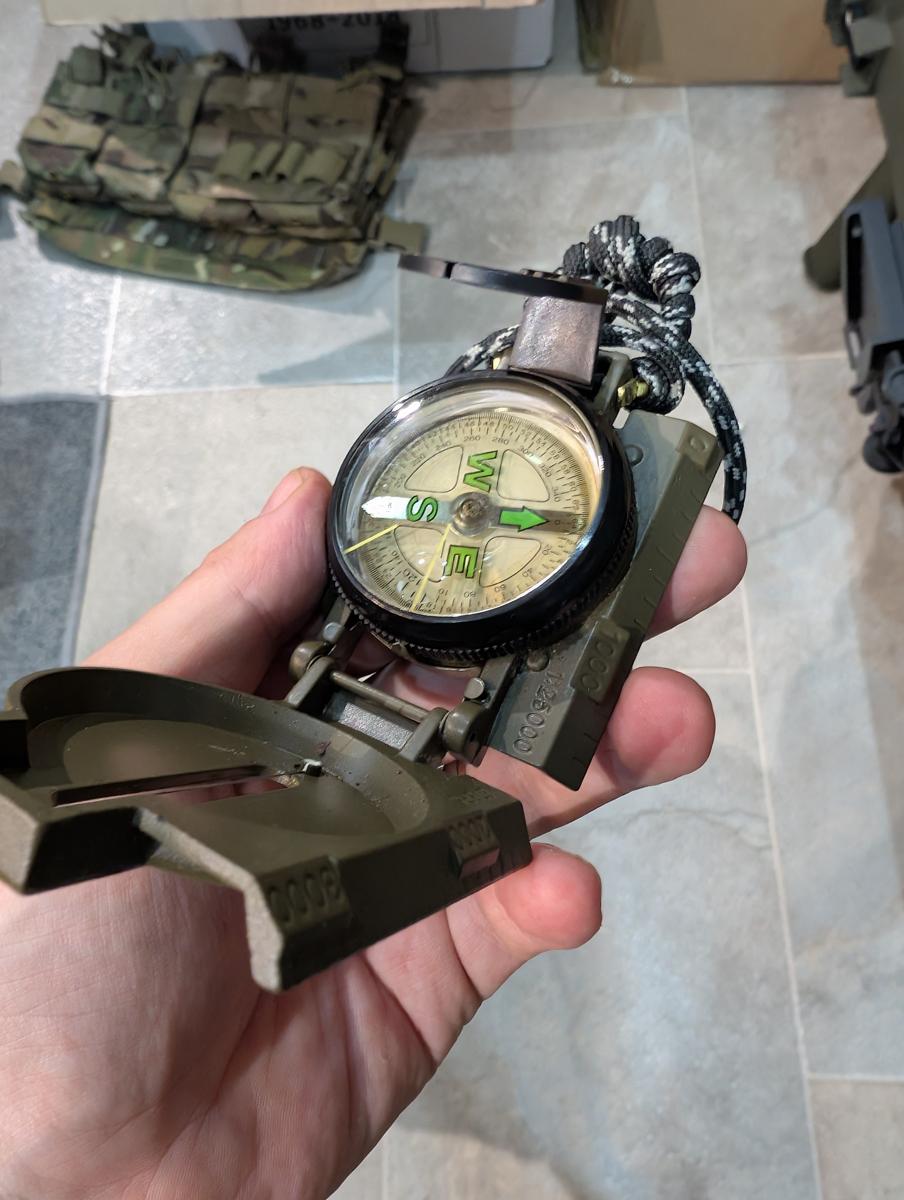 Lensatic Marching Compass Olive Military Style Luminous 1:25000 Map Scales