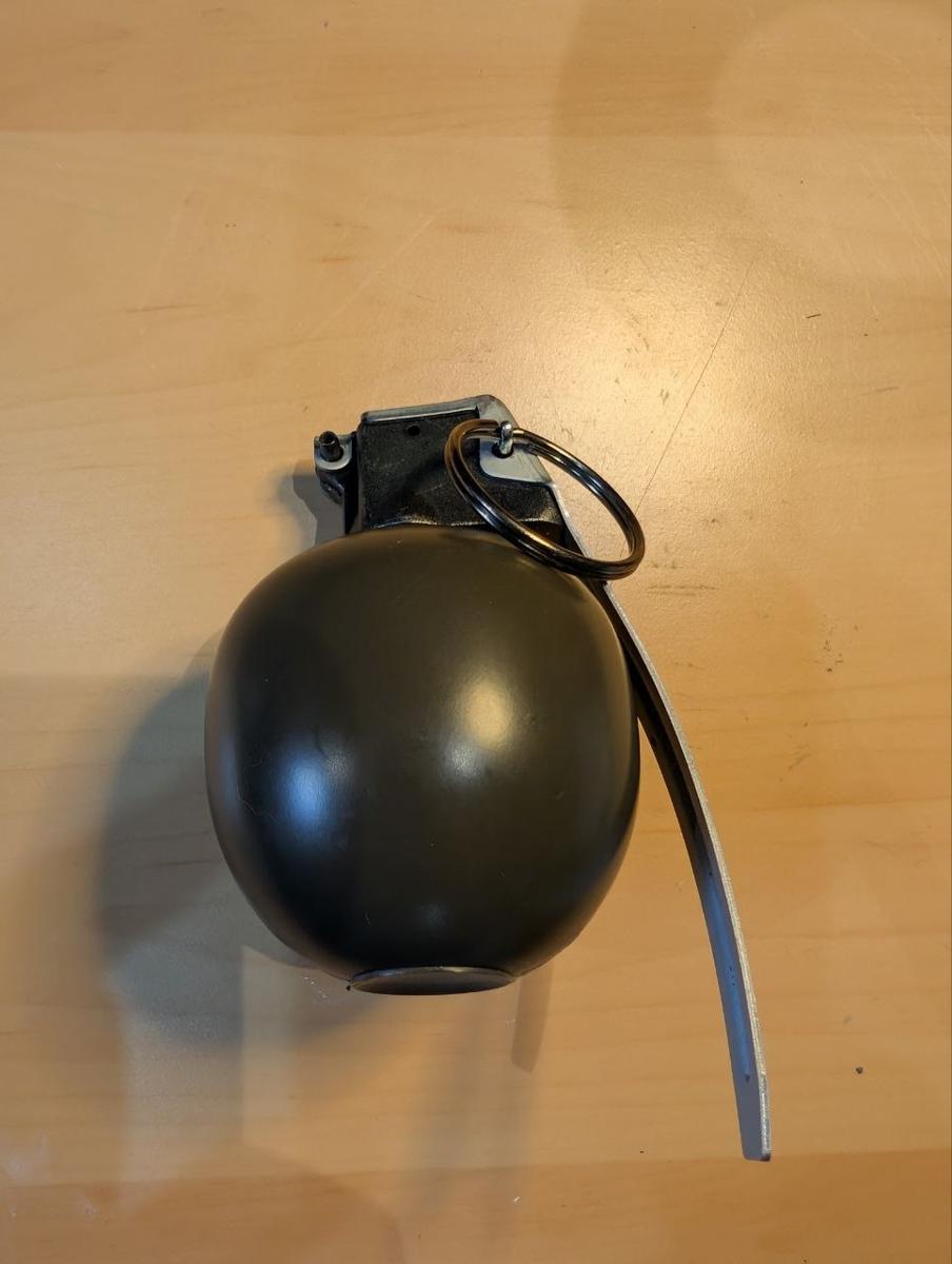 Dummy M67 Style Hand Grenade Replica Plastic Airsoft Prop Training Inert Green
