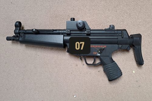 Tokyo Marui MP5A5 Airsoft AEG SMG